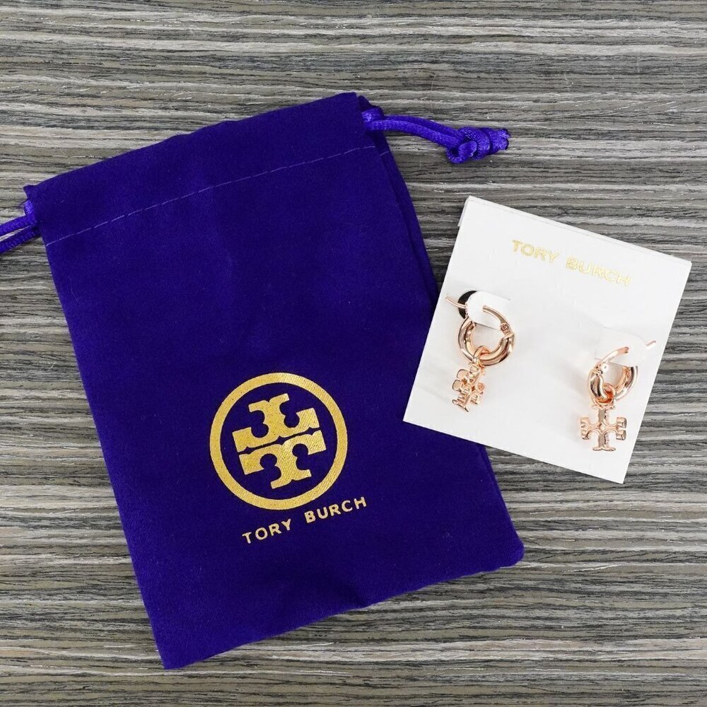 Tory Burch Kira Logo Drop Huggie Hoop Earrings Rose Gold OS - Picture 11 of 12